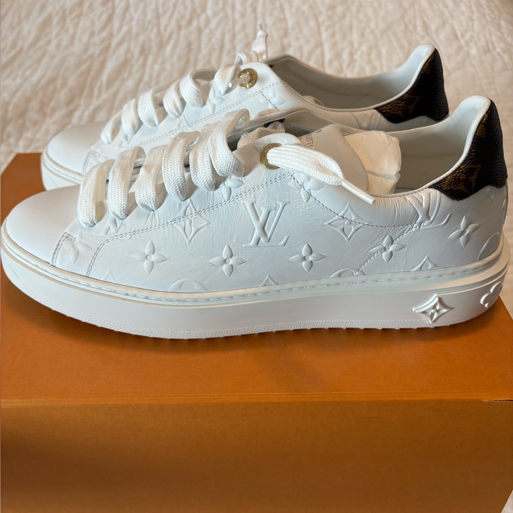 Brand New!! Louis Vuitton Time Out Embossed Leather Sneakers